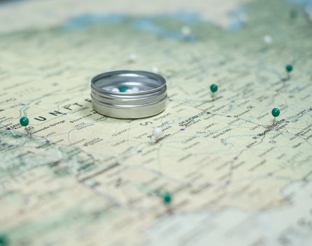 Bild: Pin Adventure Map – Unsplash