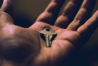 Bild: CMDR Shane - Unsplash Bild: CMDR Shane - Unsplash