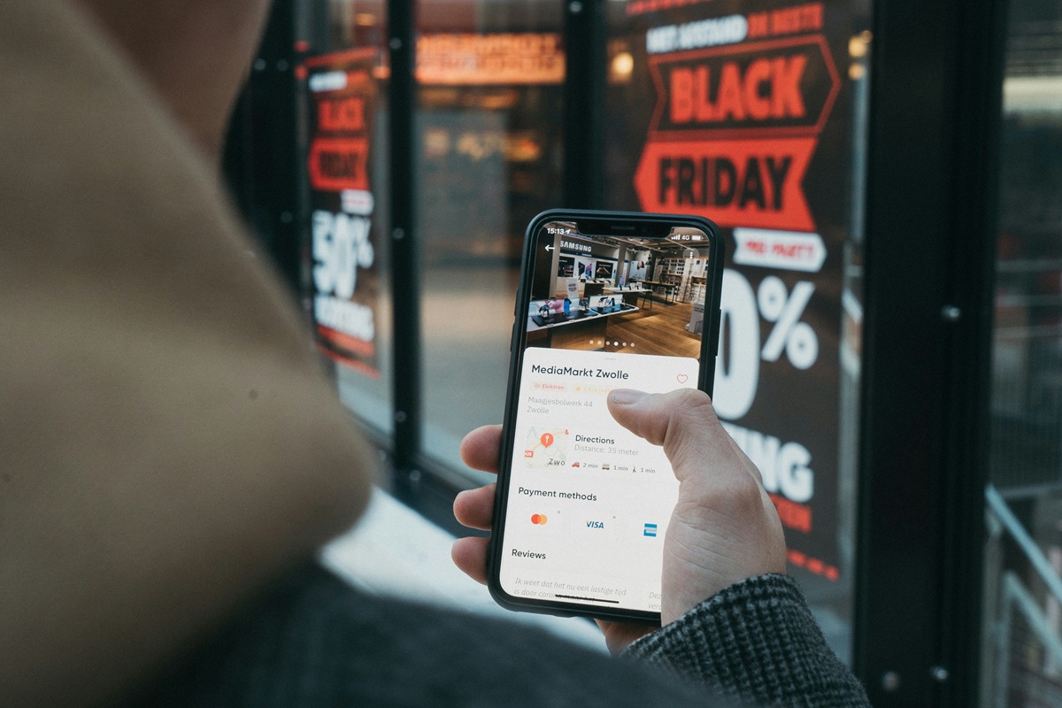 Black Friday 2025 in Deutschland: Weniger Shopping-Apps, aber mehr Umsatz